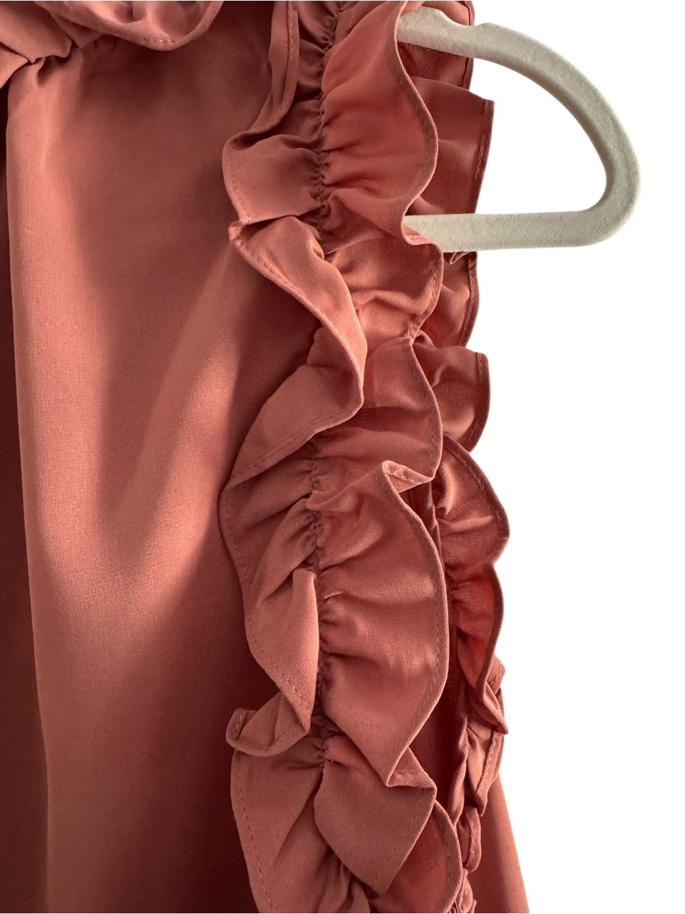 Entro Women’s Dusty Rose‎ Ruffle Sleeve Blouse Size L | Feminine Boho Preppy Top - Picture 4 of 8